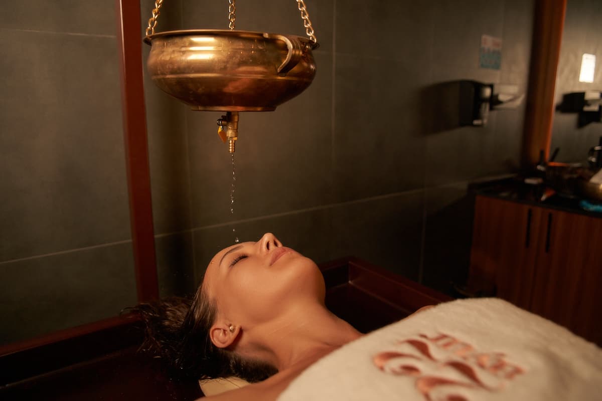 22 Ayur Royal Massage signature treatment experience
