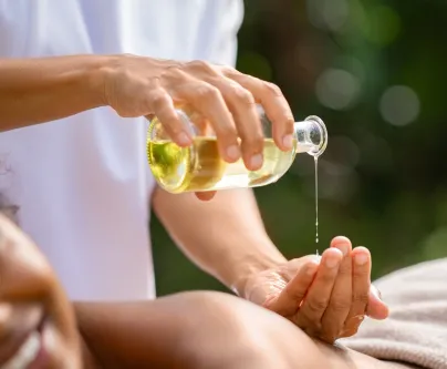 Dhanyamla Dhara therapy with warm herbal liquid at 22 Ayur