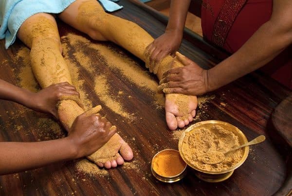 Udvarthanam herbal powder massage at 22 Ayur